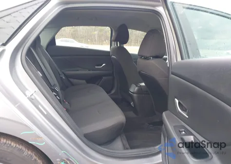 2024 Hyundai Elantra Sel from USA, damaged, VIN KMHLM4DG5RU769532